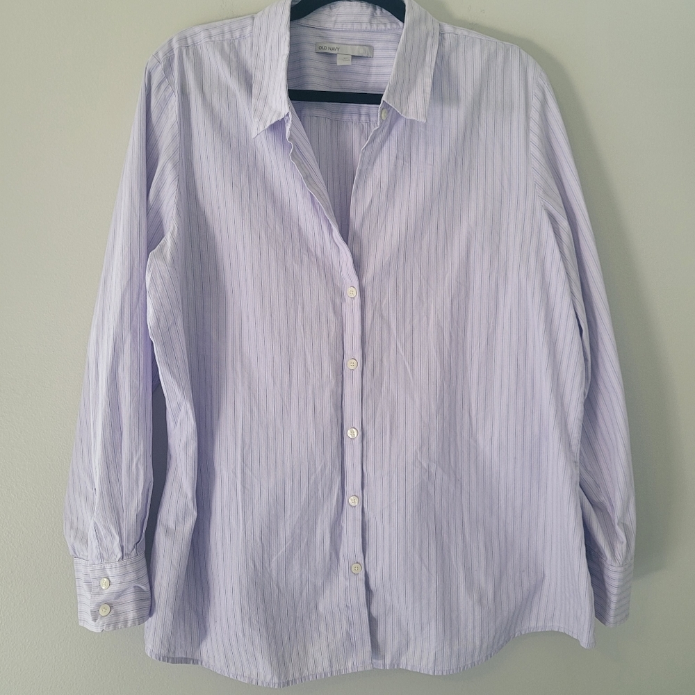Old Navy Purple Striped Button-Up Top